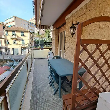 Zaffiro With Parking Rapallo